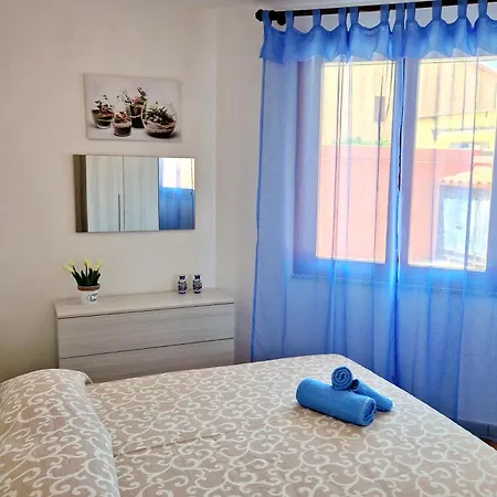 Apartament Dimora Rena Dorada - In Pula, Sardinia, Italy Pula